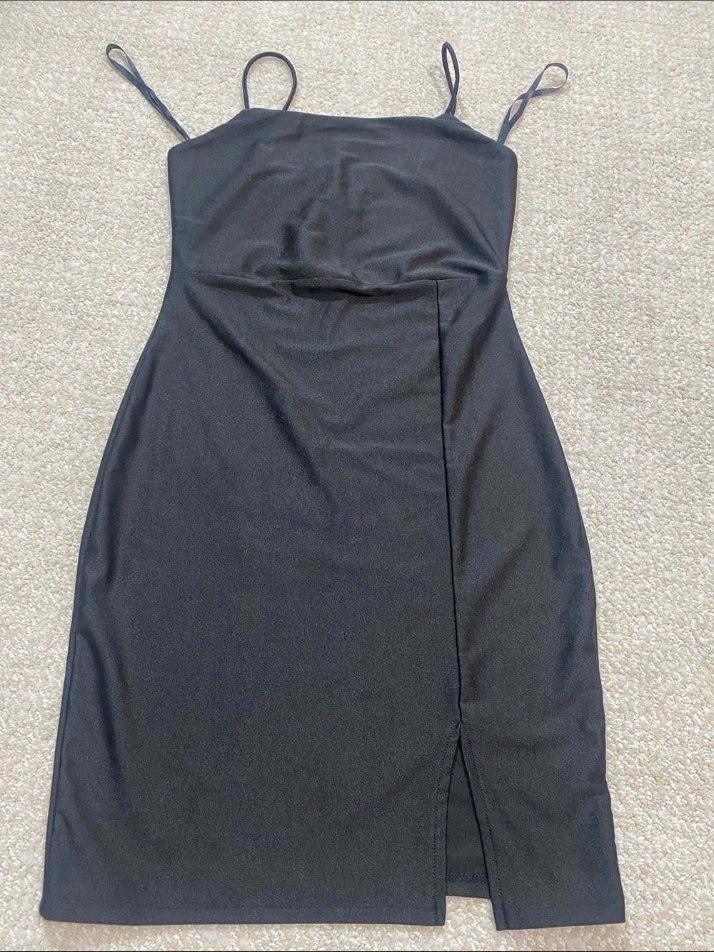 Elegant Black Strapless Bodycon Dress with Side Slit Size S - Picture 14 of 14